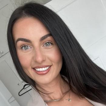 Laura Hall