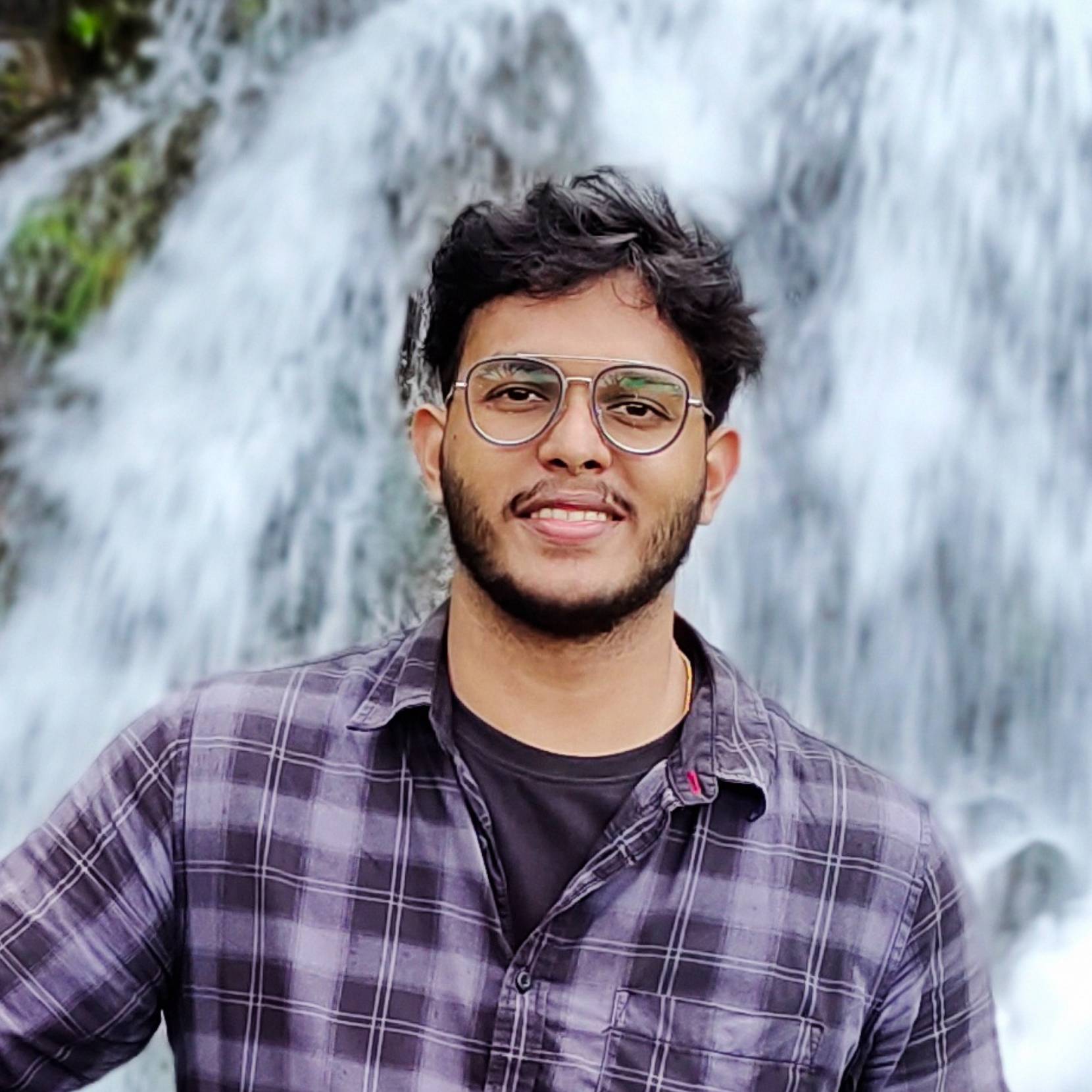SARATH LYNUS