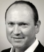 Simon Holmes