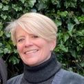 Lindy Reeves