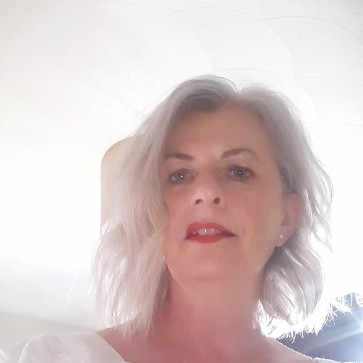 Sandra Faulkner
