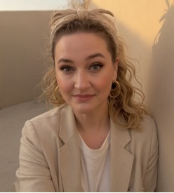 Maura Quinlan