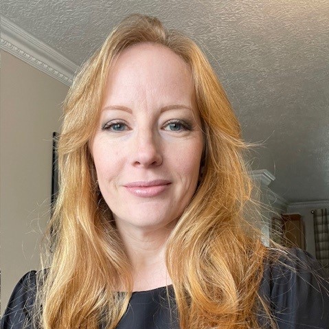 Jennifer Ann Plastow