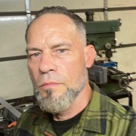 VICTOR HUNSAKER
