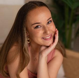 GIGI GODDEN