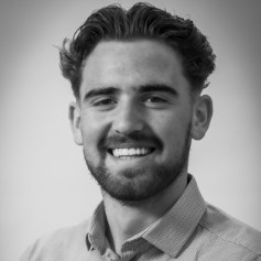 Lewis Smith