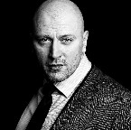 TOMASZ KANTECKI