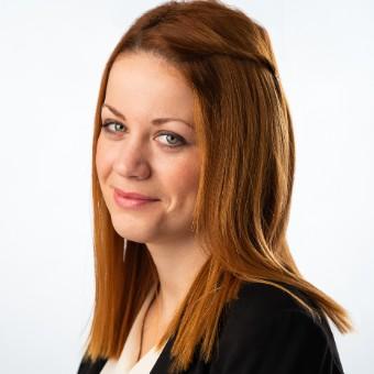 Emese Slott