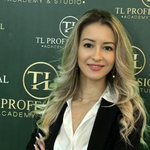 Cristina Lozovan