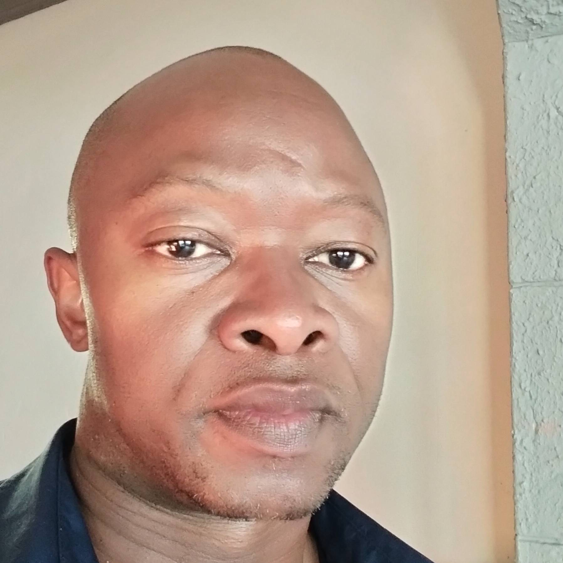 Lawrence Dwala Mqondisi