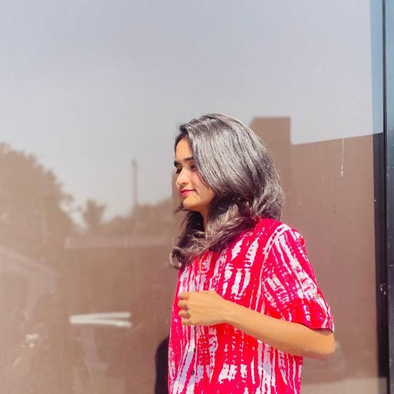 Dharshini Velusamy