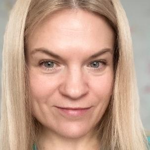 Larisa Lavric