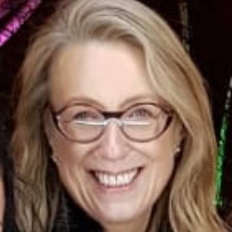 LINDSAY ANNE TAYLOR