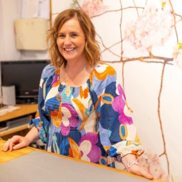 Alice Thompson