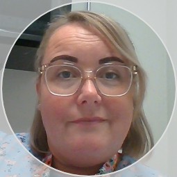 Laura Kinnaird